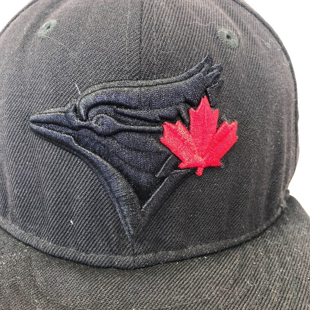 New Era MLB Toronto Blue Jays Black On Black Baseball Snapback Hat Adjustable - Picture 6 of 9